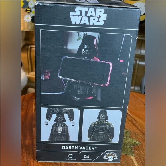 STAR WARS Control Holder - Darth Vader - Picture 2 of 4